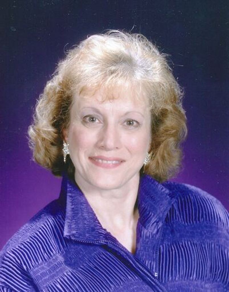 Nora Jane Schaefer Profile Photo