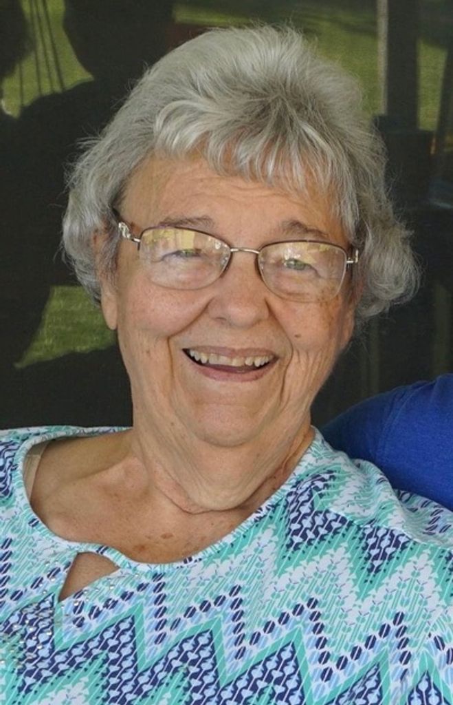 Barbara Lee Mcqueen