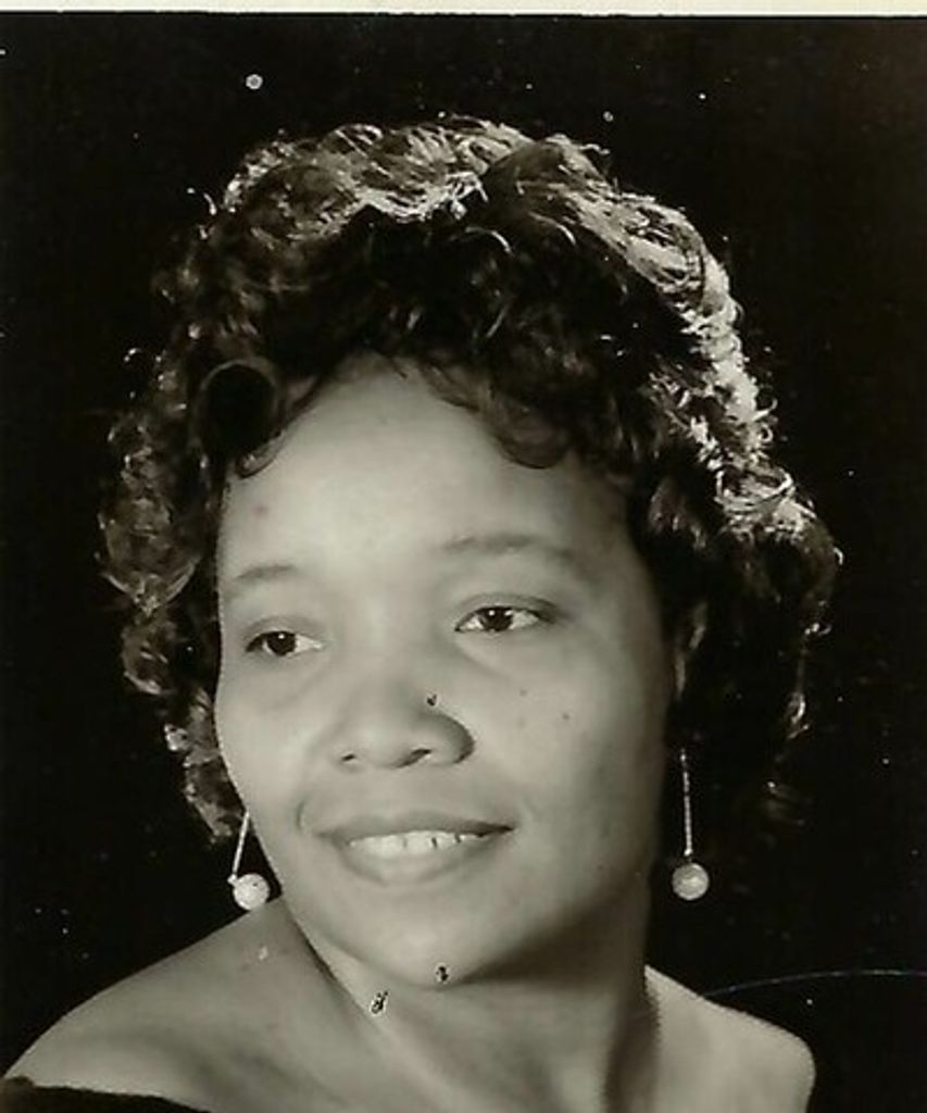 Della Christine Emerson Profile Photo