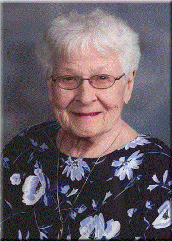 Della Lee