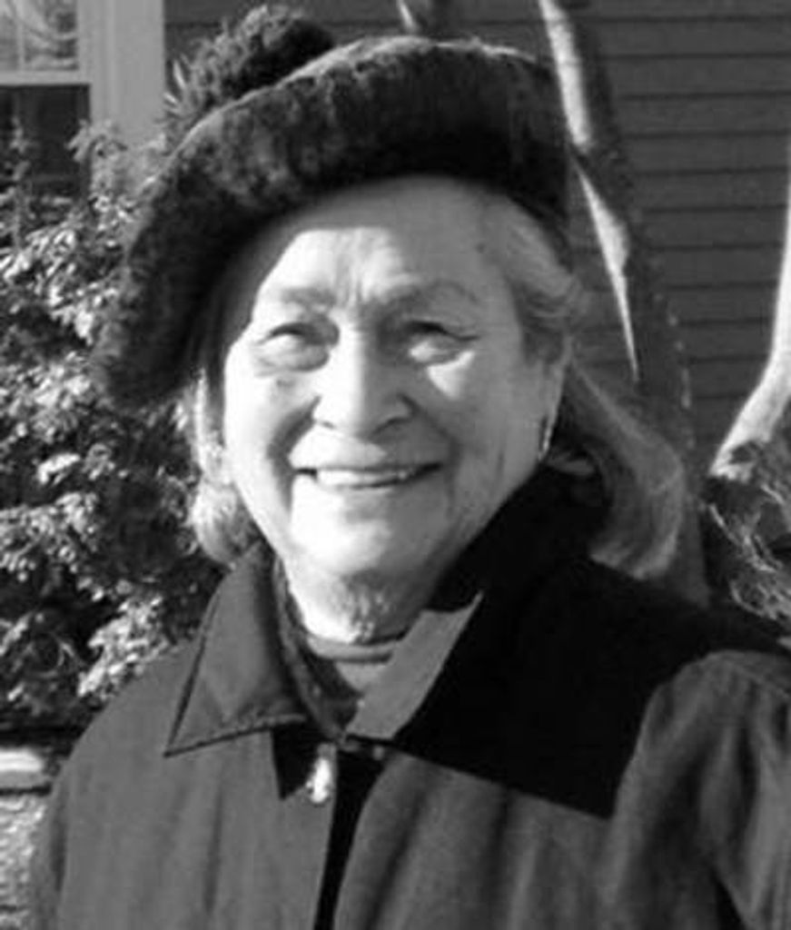 Lois "Bisi" Starkey Profile Photo