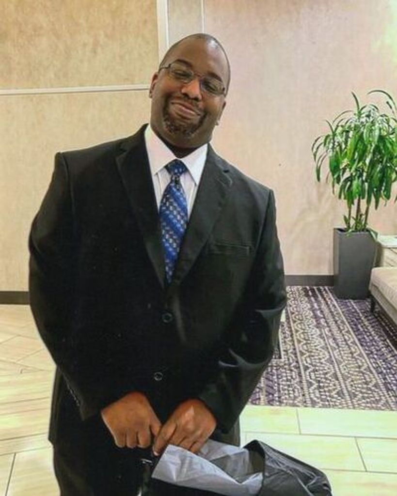 Mr. Kenneth Lamar Smart Profile Photo
