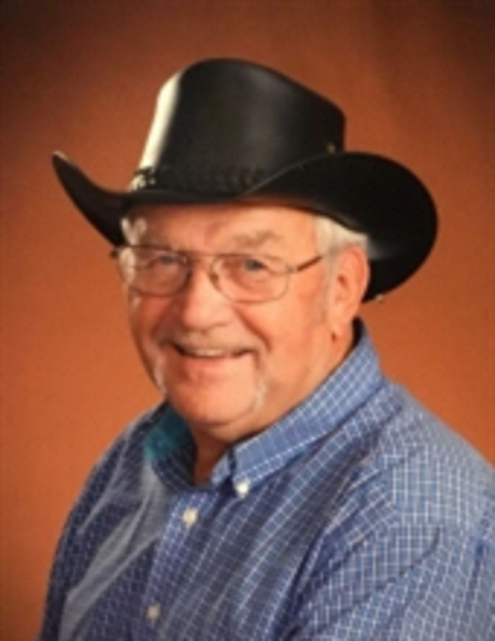 Loran W. Wilken photo gallery image 1 of 2