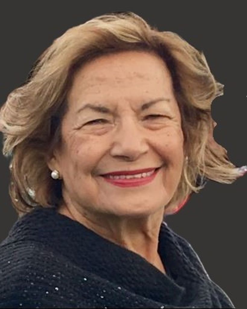 Natalia Molina Profile Photo