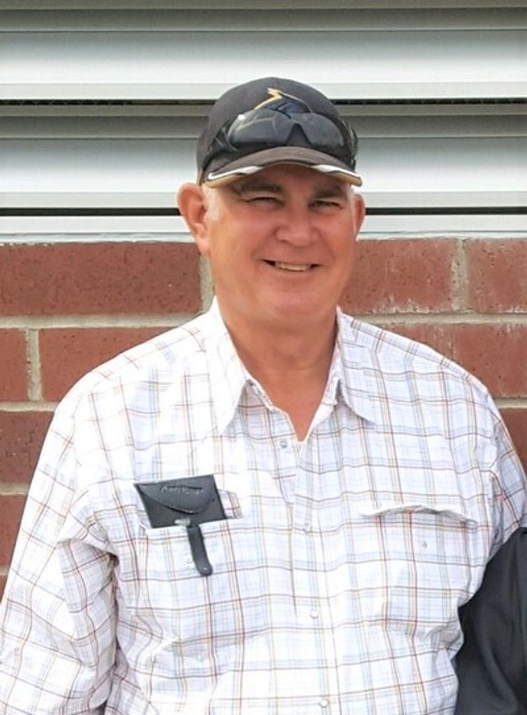Michael Arlen Mord Profile Photo