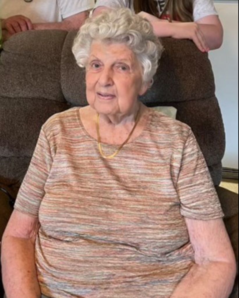 Geraldine "Gerry" Karr