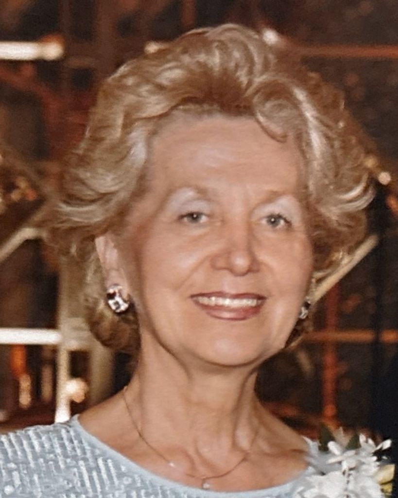 Athena Demeros Profile Photo