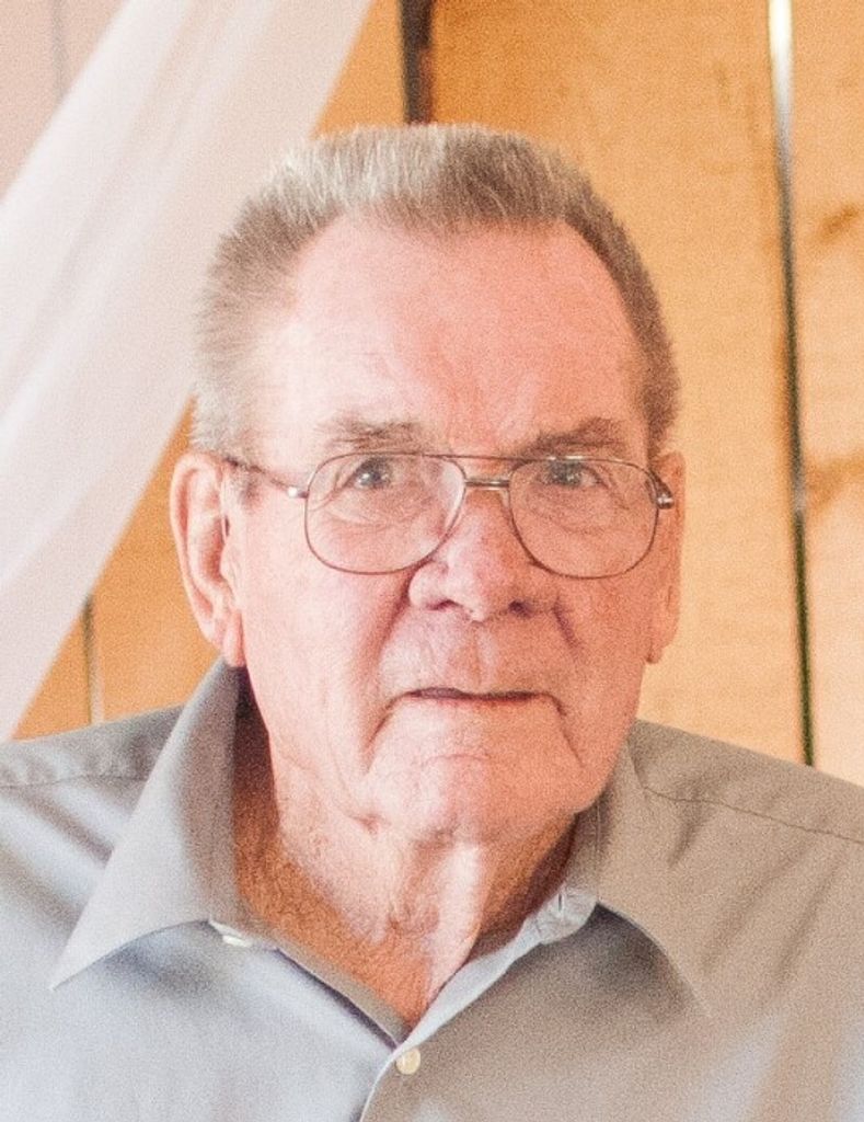 Howard Miller