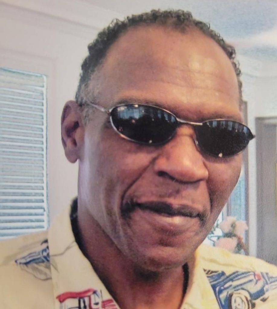 Mr. Russell  Lee Smith Profile Photo