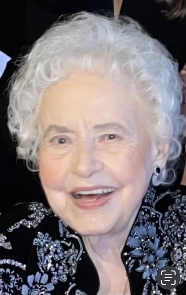 Helen Fecske Profile Photo