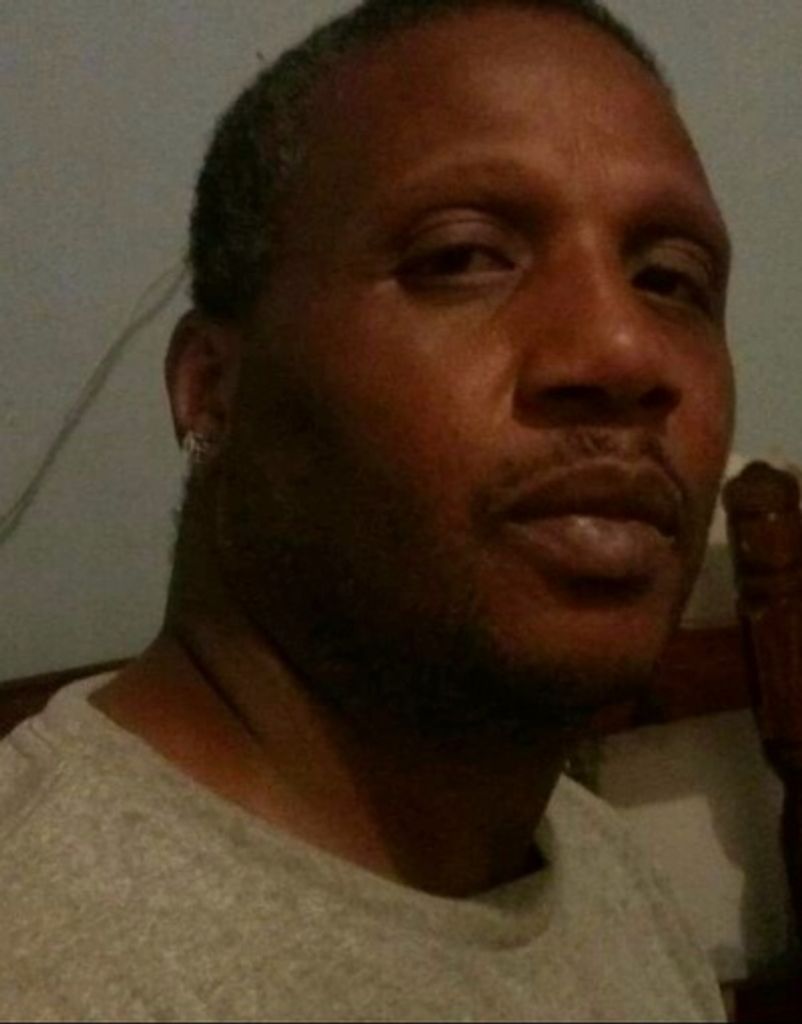Plent Simmons, Jr. Profile Photo