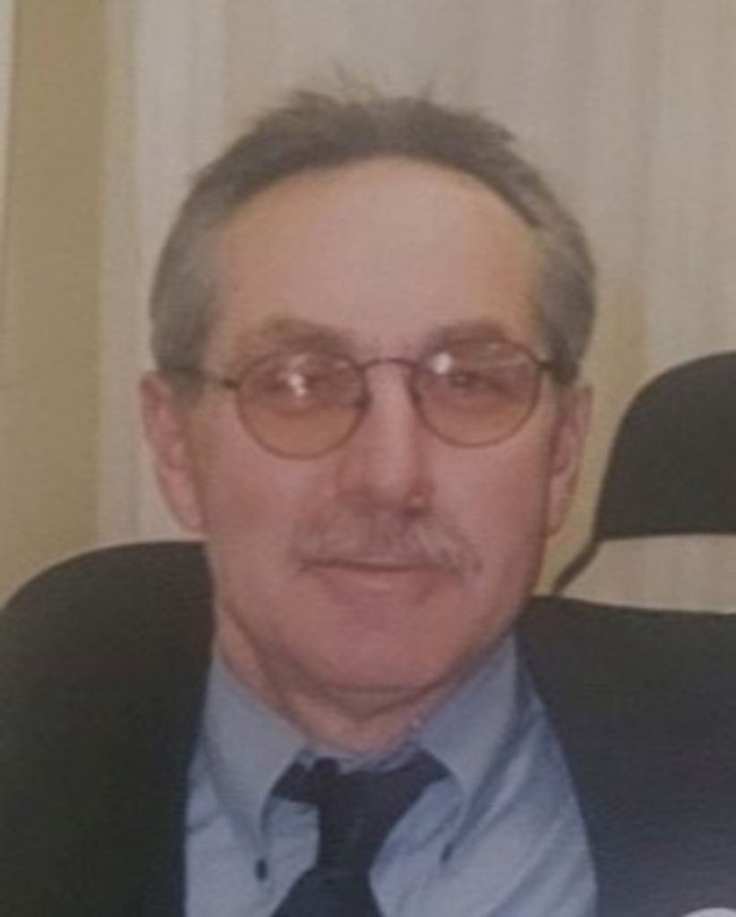 Wendell Russell Hill Profile Photo