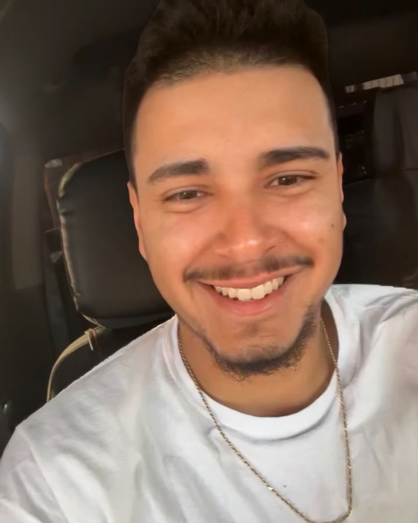 Anthony Aaron Fernandez Profile Photo