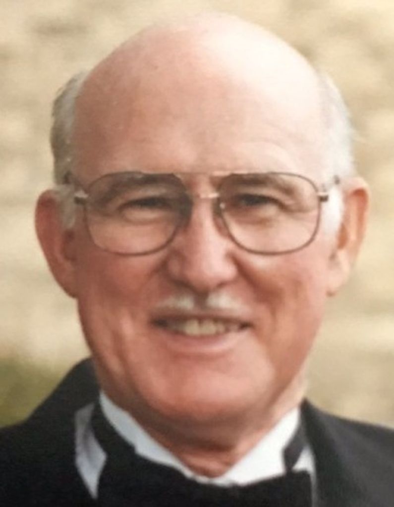 Dr. Max Barnes Profile Photo