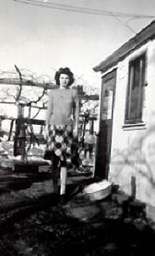 Barbara Paul photo gallery thumbnail 58 of 71