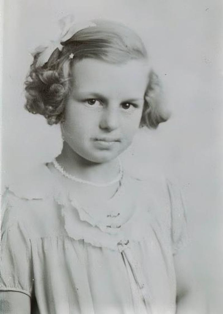 Virginia "Gin" Holloway Mills Profile Photo