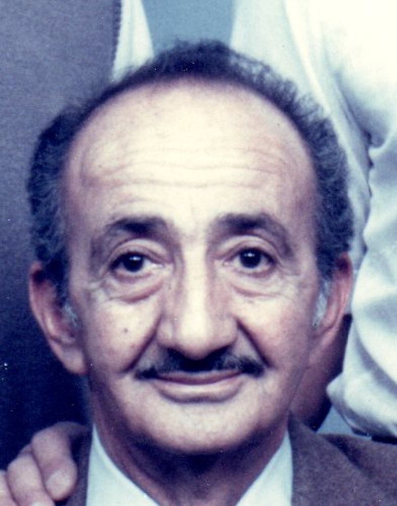 Richard J Mahboub