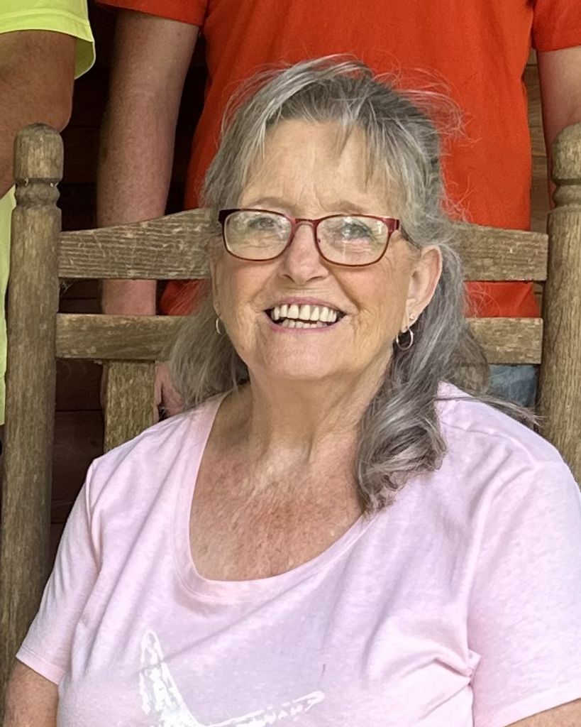 Janis Johnette Moore Davis Profile Photo