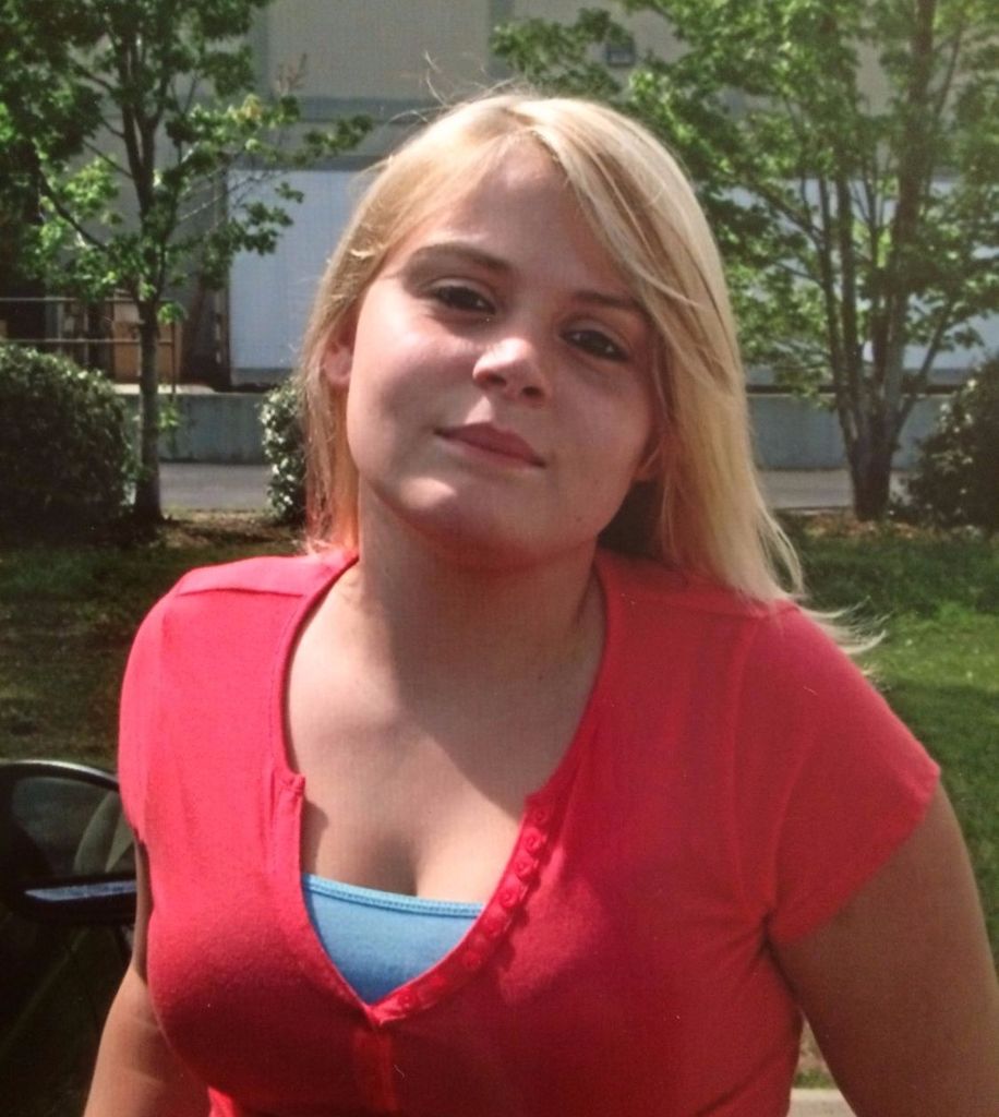 Ashley  Lauren Toho