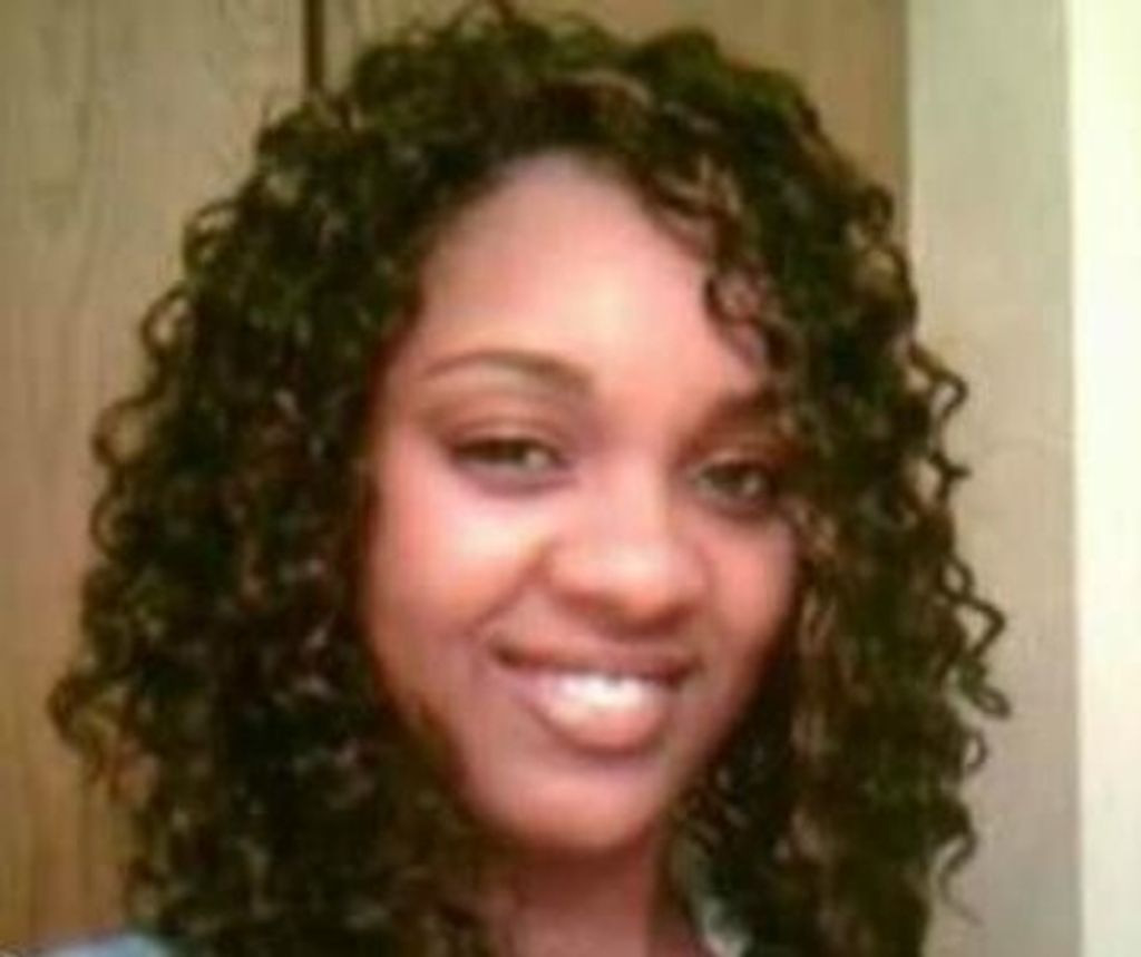 Pamela Marie Combs Profile Photo