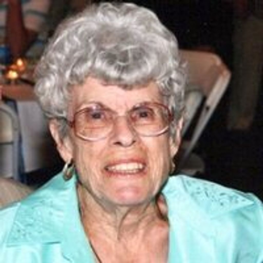 Edna Helen Davis (Plainview)