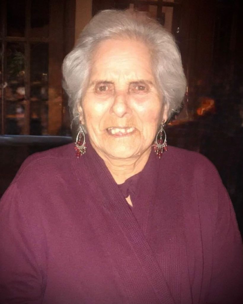 Irene Flores Salinas