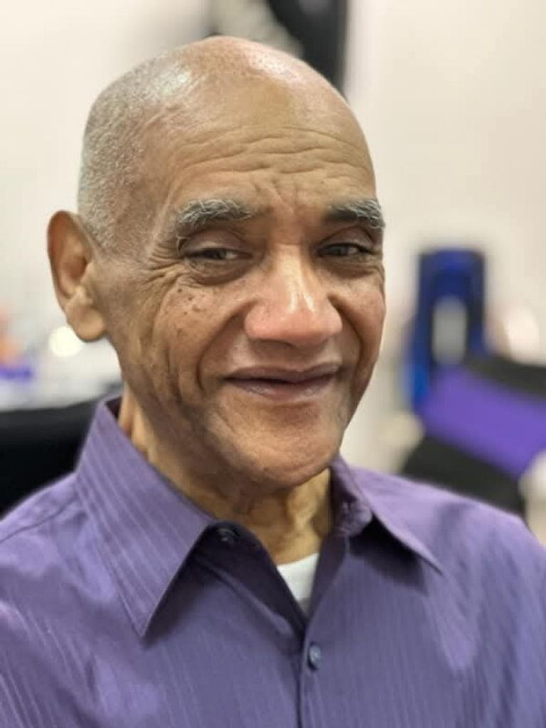 Theophulus Hixon Profile Photo