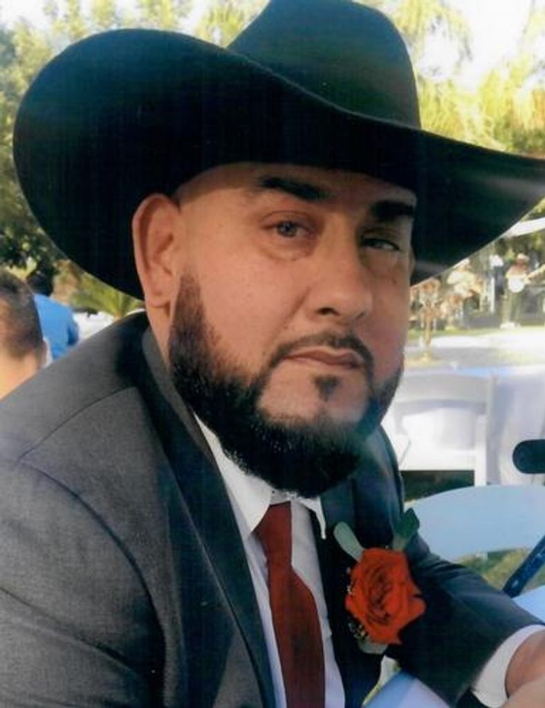 Daniel Colmenero Profile Photo