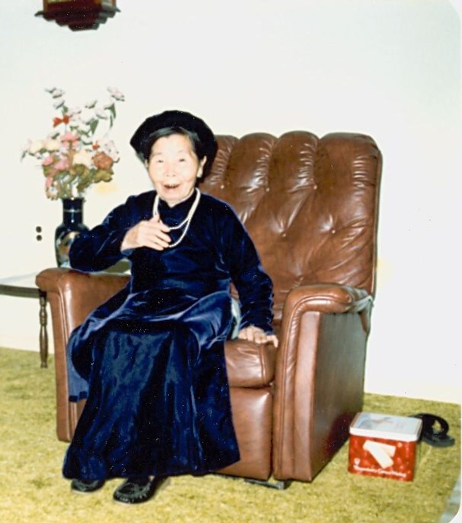 Ri Thi Hoang
