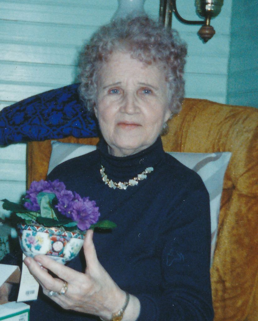 Elsie Hull