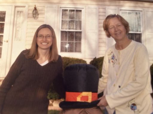 Carolyn  Mae  Webb photo gallery thumbnail 1 of 14