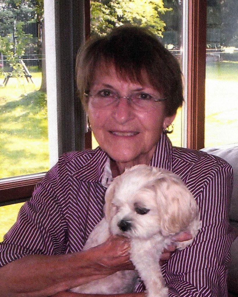 Elsie Hope Burchett Profile Photo