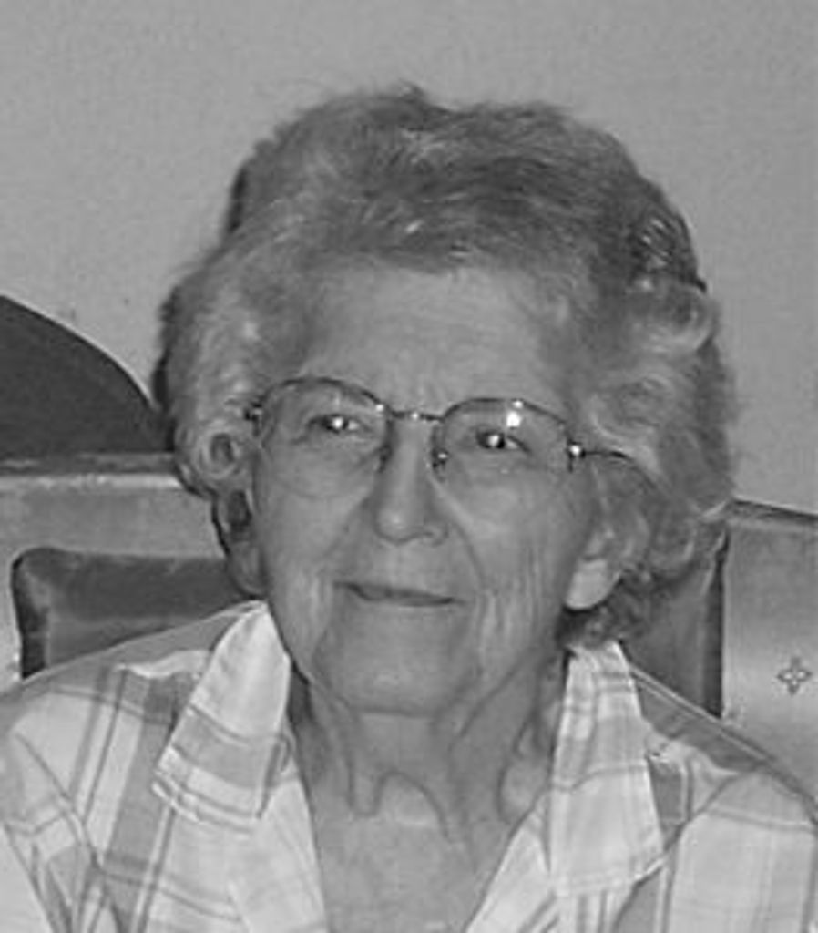 Betty M. (Smith)  Mccrae