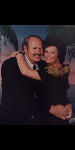 Ellis Ledford photo gallery thumbnail 8 of 9