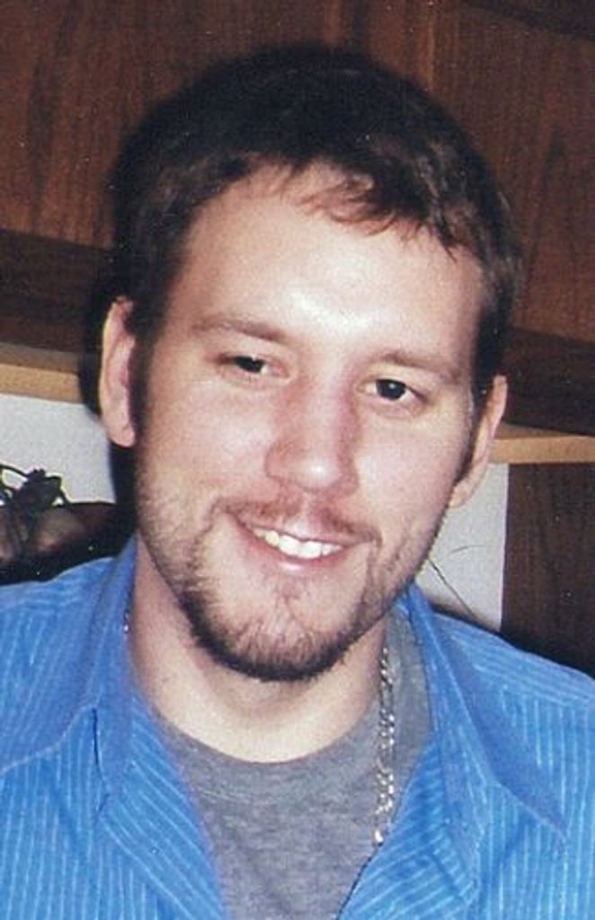 Travis Hansen Profile Photo