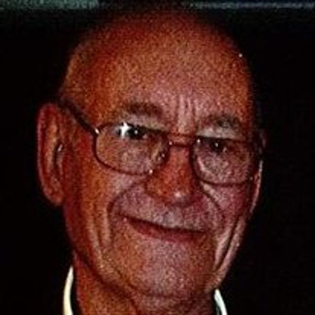 Howard  E. Mccune