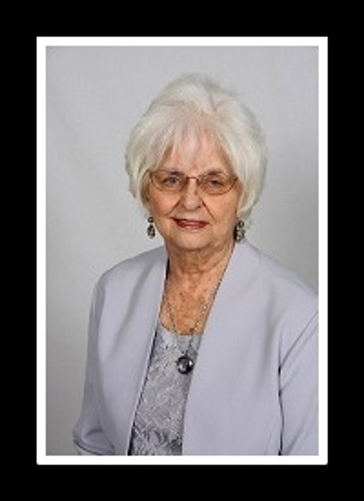 Yvonne Farmer