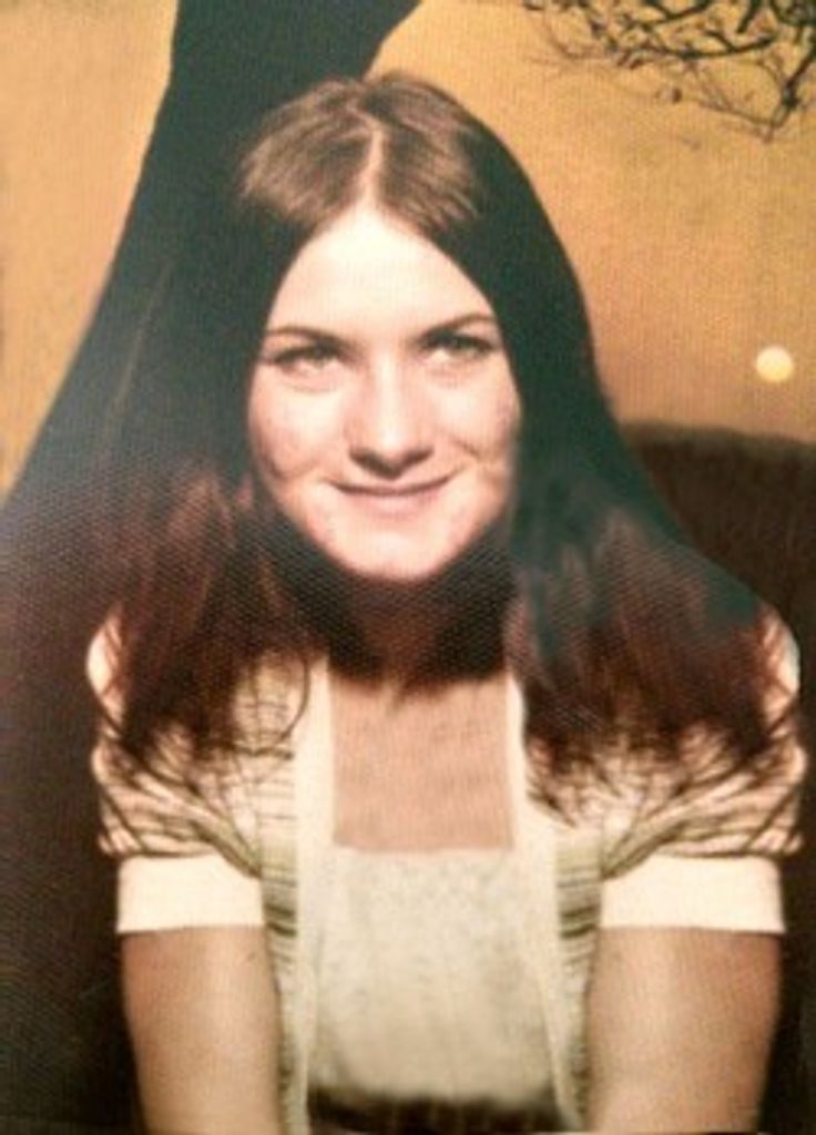 Teresa (Terry)  Todd