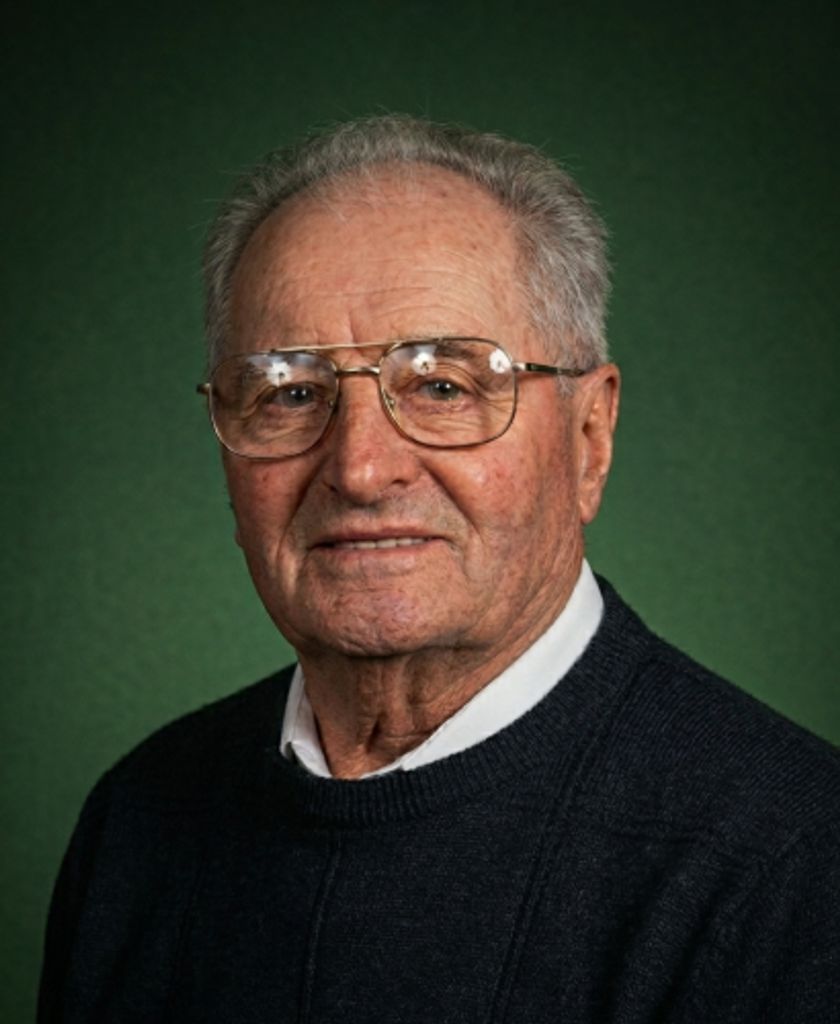 John Weiterschan Profile Photo