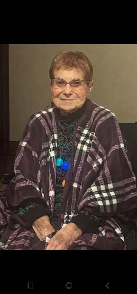 Betty Lou Fluharty Profile Photo