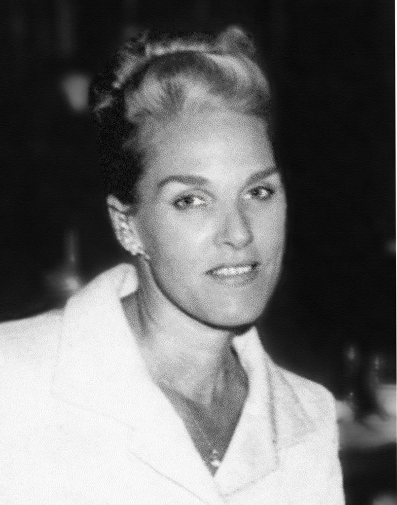 Geneva Wanda Faye Cushing