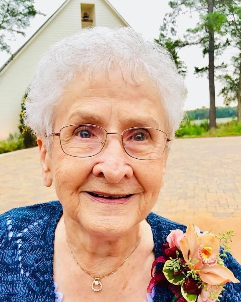 Muriel E. Lueders Profile Photo