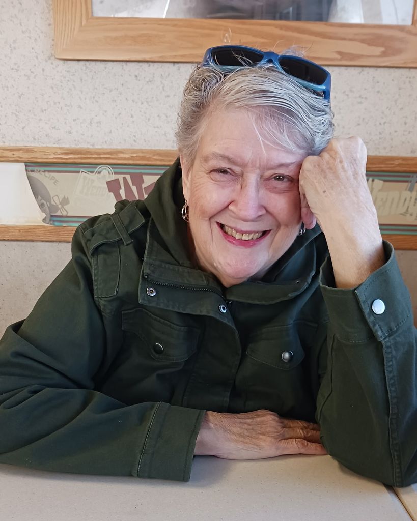 Elizabeth Schlechty Profile Photo