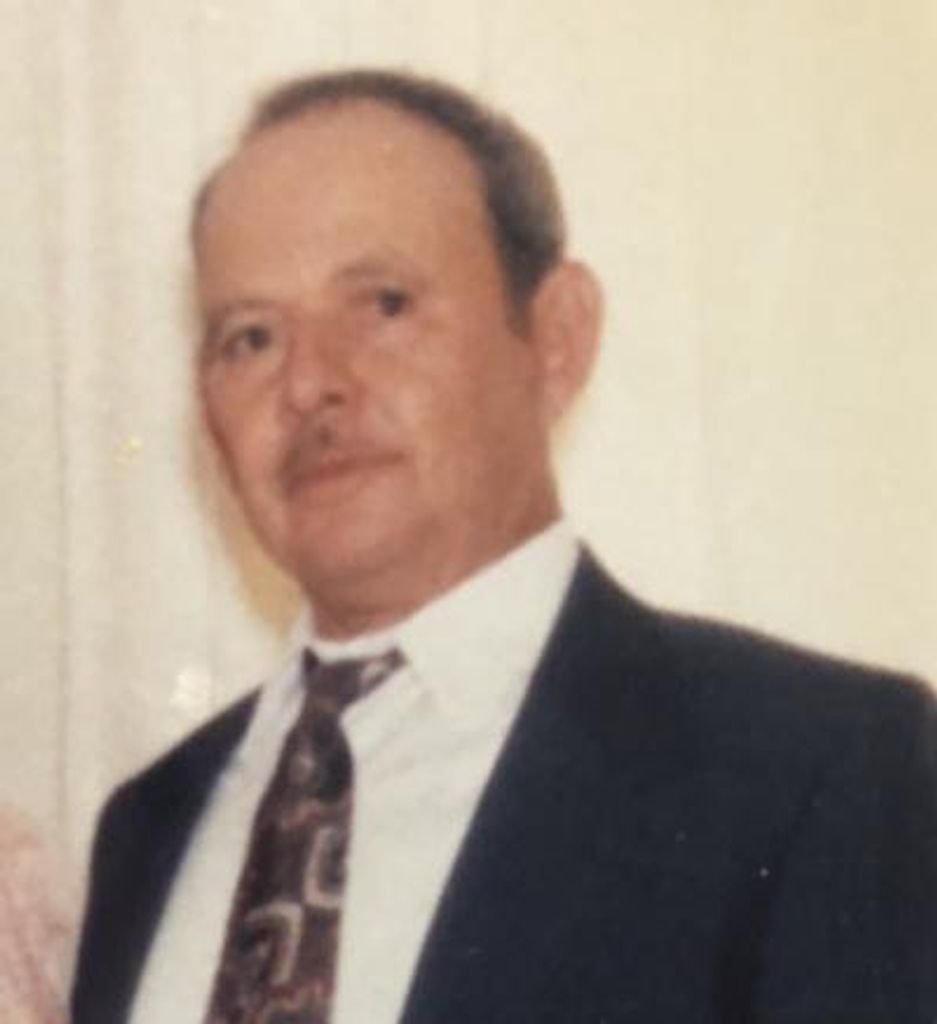 Esteban Delgado Profile Photo