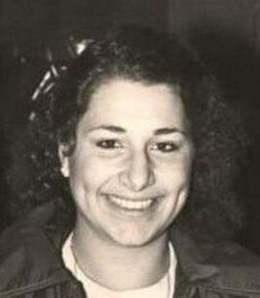 Nora Molitor Profile Photo