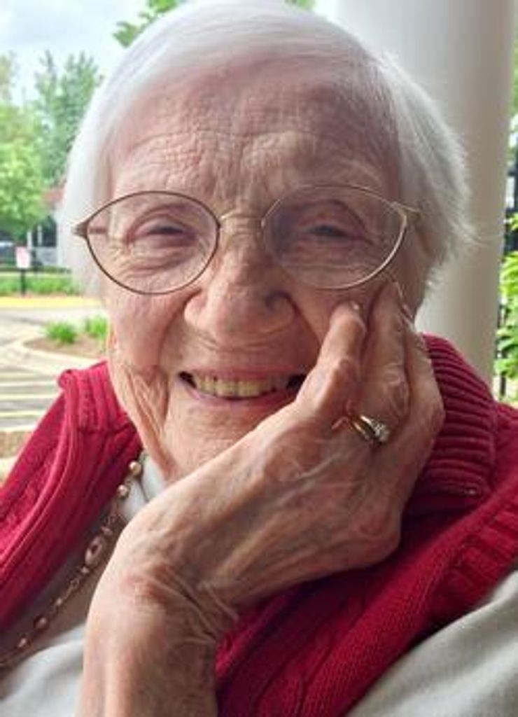 Gladys E Saewert Profile Photo