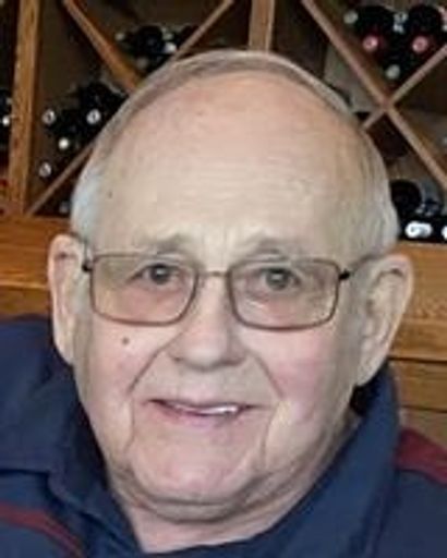 Lyle Schmautz's obituary image