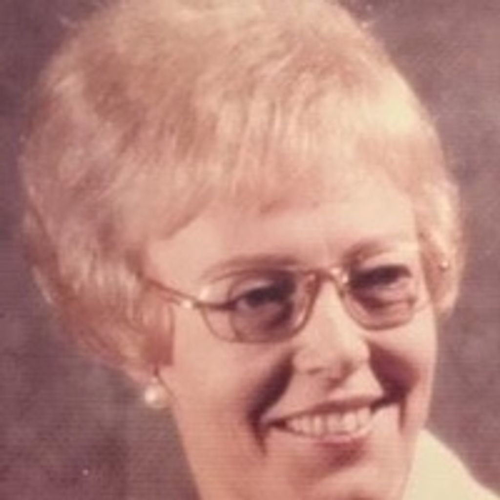 Loretta (Hetelle)  Magelli