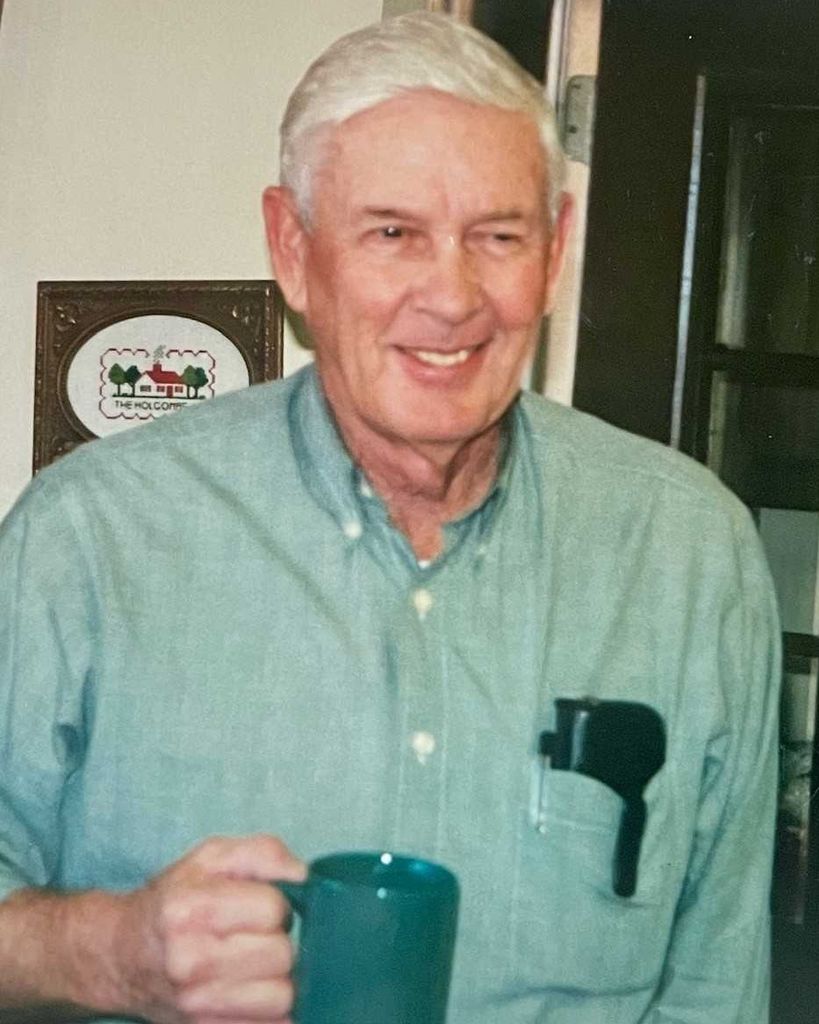 Everett Holcomb Profile Photo