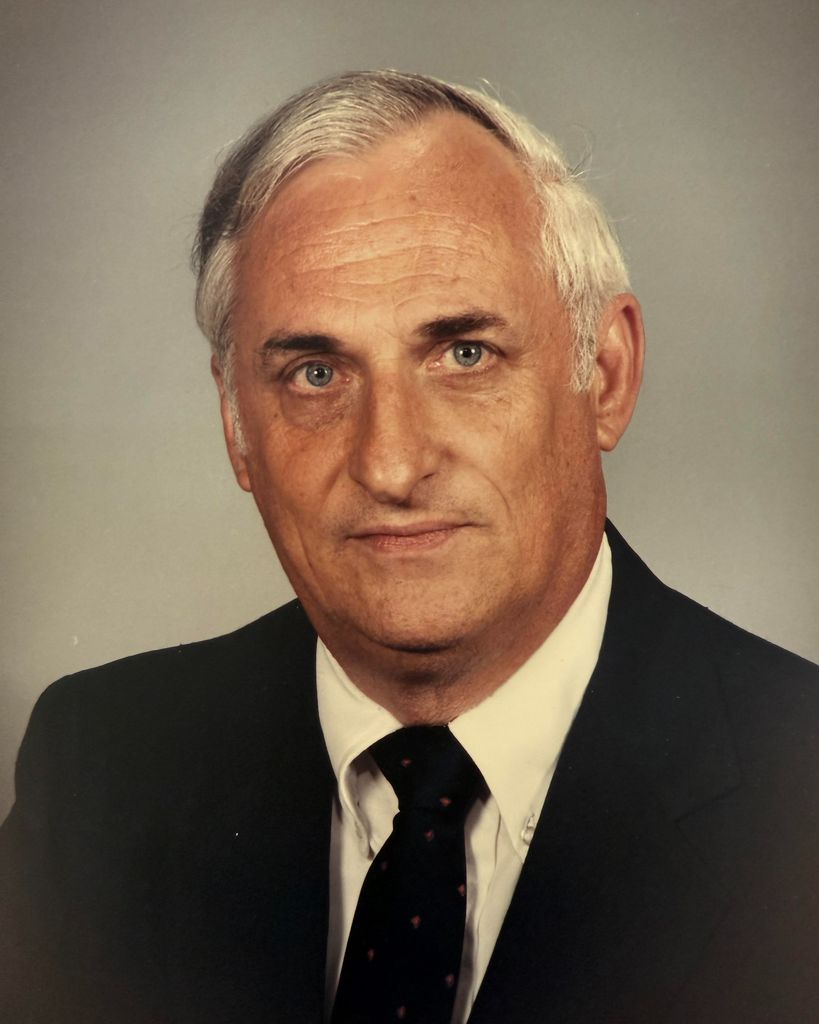 Robert "Bob" Lloyd Ussery Profile Photo